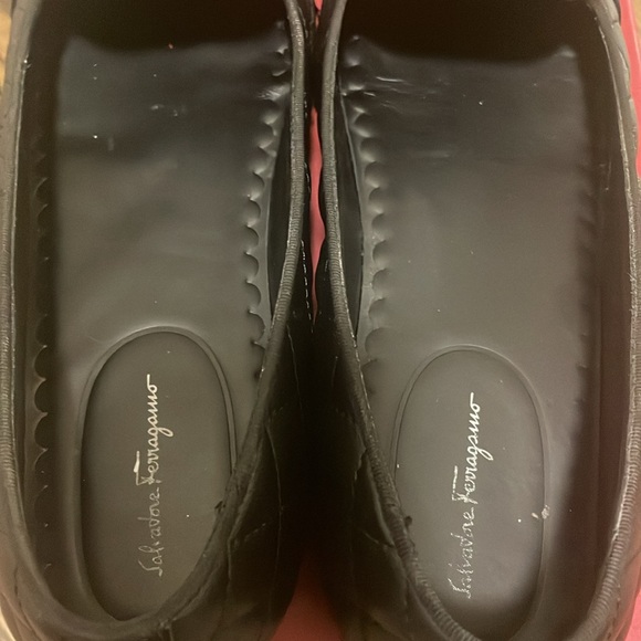 Ferragamo Lady Q Quilted Ballet Flats - 8 - Picture 9 of 11